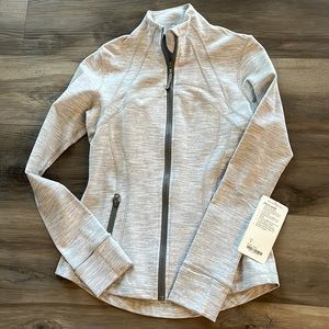 NWT Lululemon Define Jacket WSNB Size 8